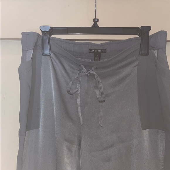 Chicos black label Gray silky jogger style Pants size 2 or large - Picture 3 of 14